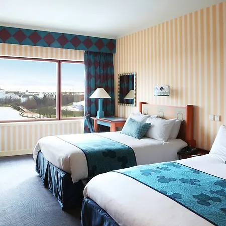 New York - The Art Of Marvel Hotel Chessy (Seine-et-Marne)